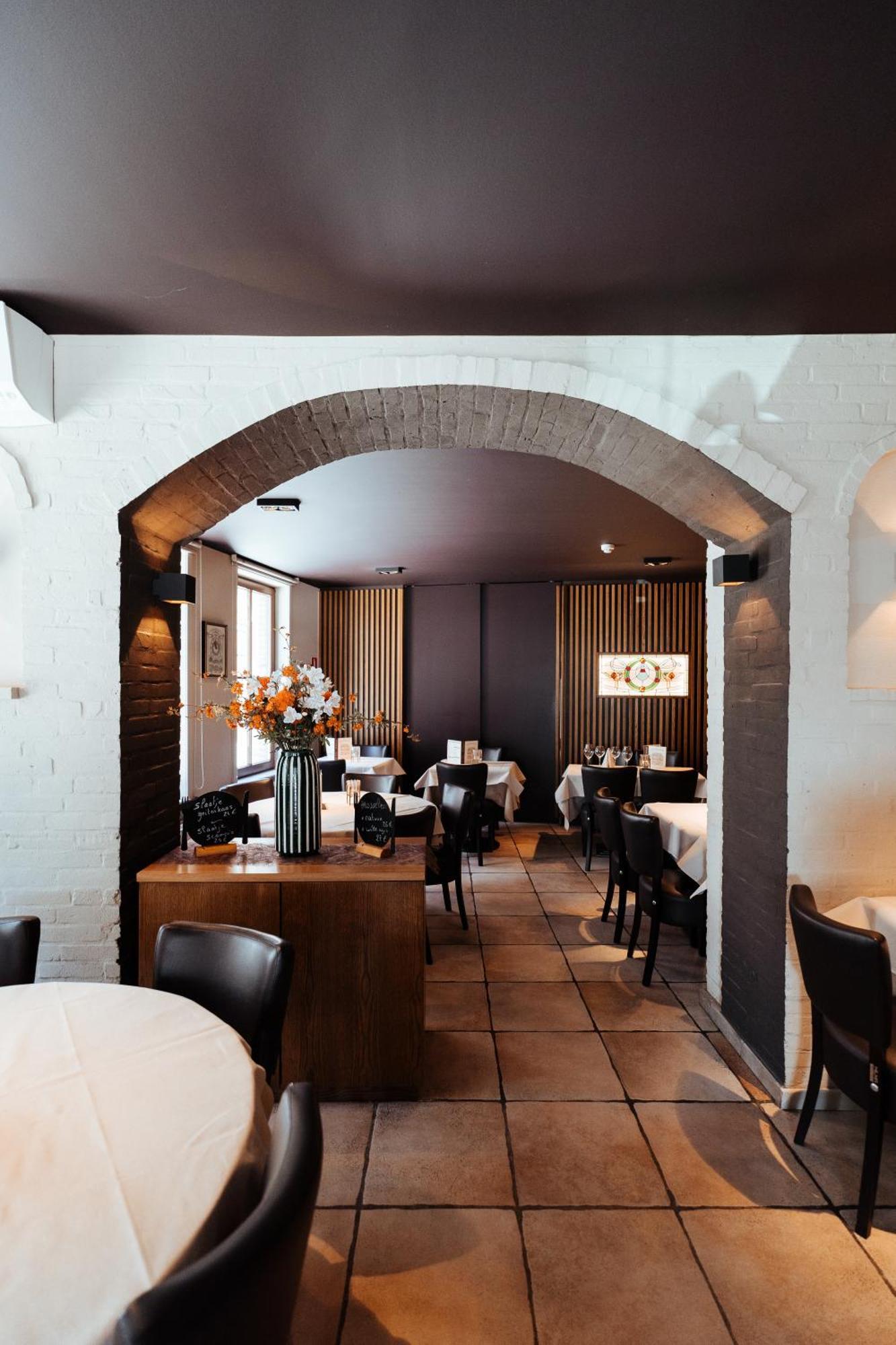 Hotel Brasserie De Beiaard Torhout Exteriér fotografie